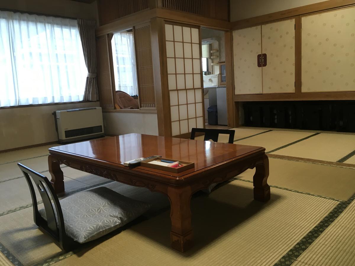 Ryokan Hayato Tsuruoka Exteriör bild
